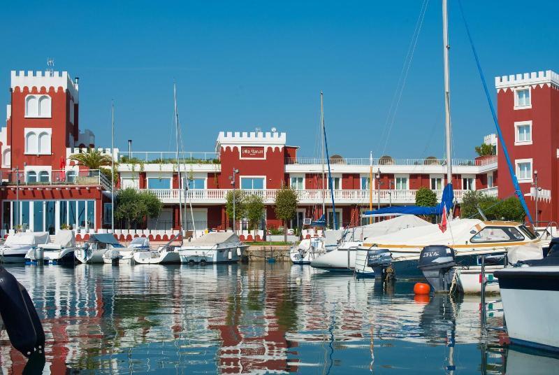 Hotel Villa Garuti Padenghe sul Garda Exterior foto